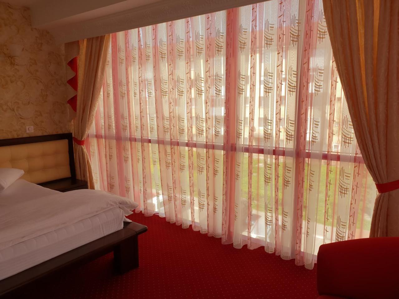Pensiunea Ghiocela Motru Bagian luar foto